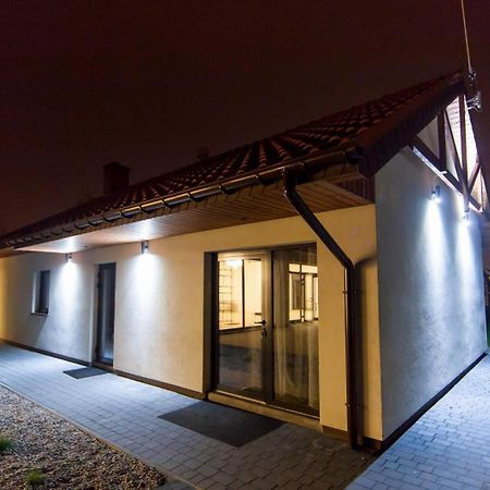 Sadova Park Villa Ślesin Eksteriør billede