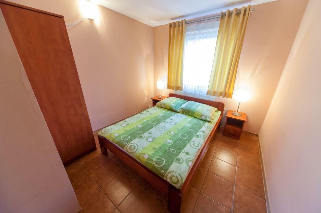 Sadova Park Villa Ślesin Eksteriør billede